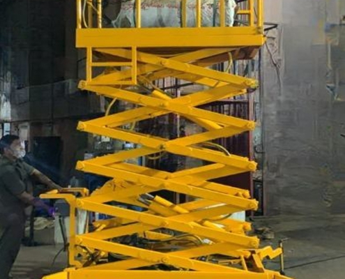 Scissor lifting